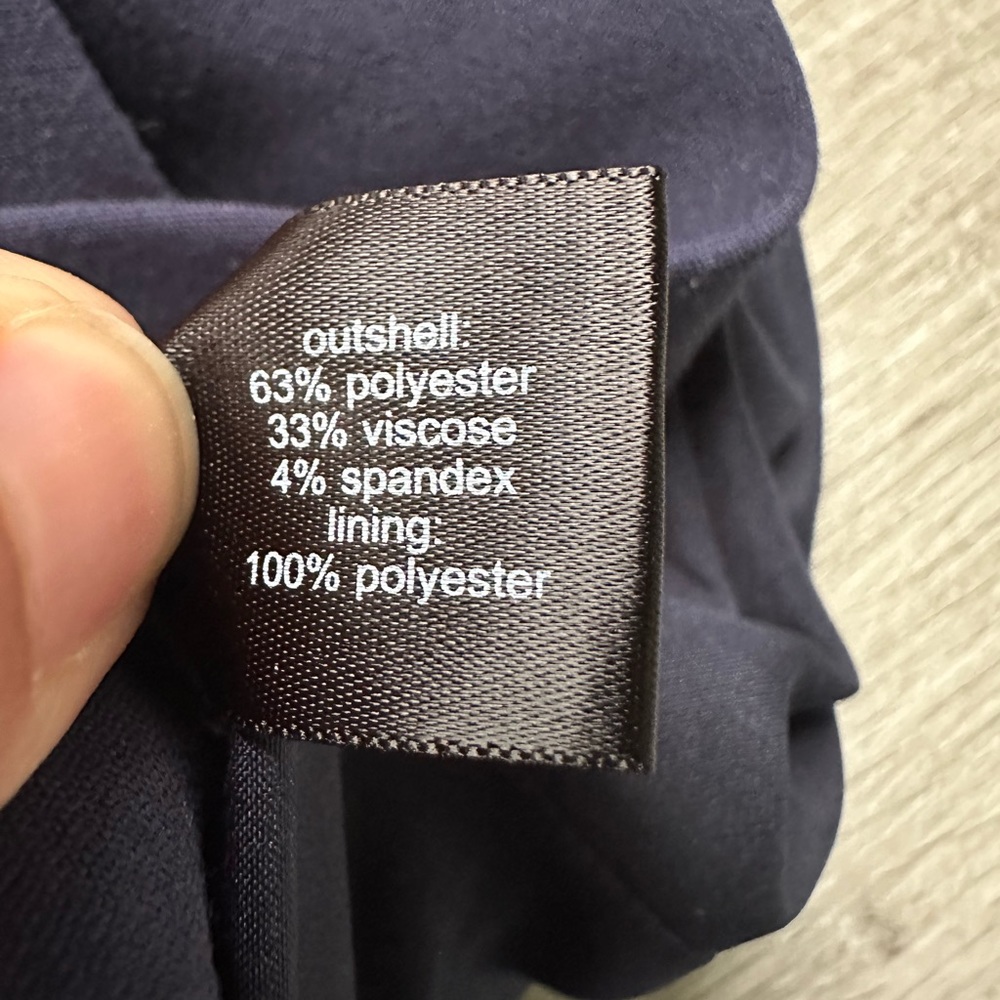 The Limited Double-Breasted Blazer Vest - Picture 10 of 10